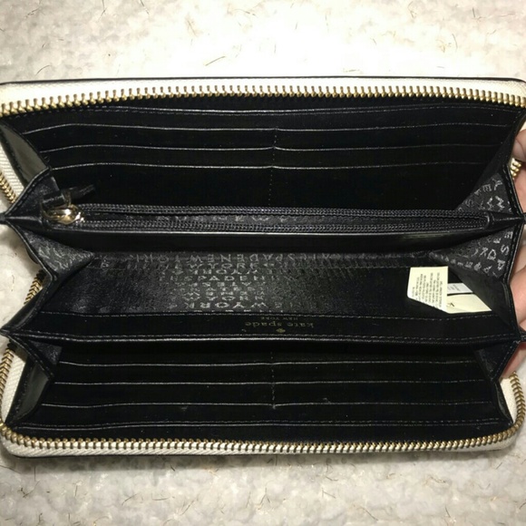Kate Spade Handbag - Picture 2 of 8